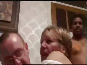 गुच्छा आदमी बड़े स्तन के साथ सेक्सी आकर्षक fucks