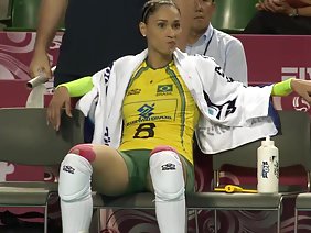 मोज़ा में सुंदर फूहड़ clit खींचती है