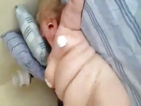 हावी लड़की छूत मुर्गा
