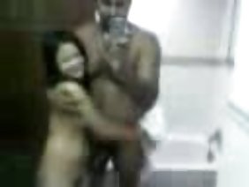 संचिका कुतिया सवारी मुर्गा