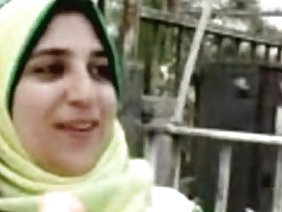 भव्य गोरा भावुक blowjob बनाता है