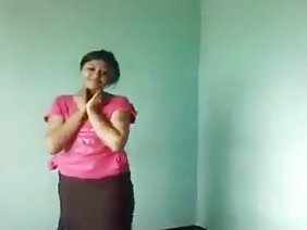 फ्रांसीसी समलैंगिकों ने एक-दूसरे के साथ ला कॉइन का मंचन किया