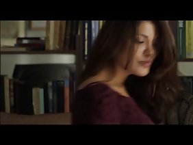 बस्टी सुंदरता पूल द्वारा दोस्त fucks