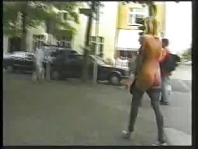 मैं एक सदस्य को एक तंग एशियाई छेद में रखता हूं