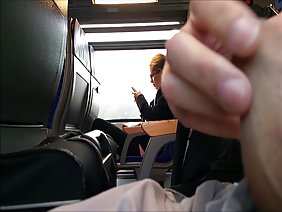 एक आदमी के डिक पर खुशबू रूसी खुशी के साथ विलाप करता है