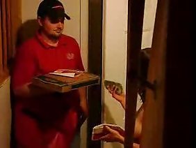 सुनहरे बालों वाली लड़की बंद झटका और गर्म सेक्स हो जाता है