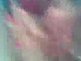 अच्छी तरह से उसे बिल्ली रूसी में गड़बड़ कर दिया और उसके चेहरे पर प्रतिक्षेप किया