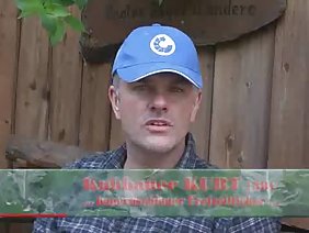 दो busty महिलाओं एक दूसरे के साथ शरारती