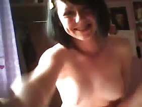 पतला रूसी बेब गधा मजबूत रिसर में चला गया