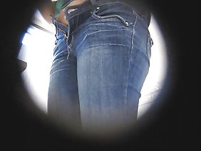 एक दोस्त को एक कठिन बकवास रूसी लड़की दी