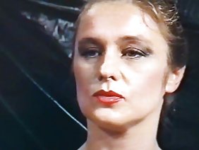 गधे में बकवास रूसी पोर्न मॉडल