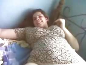 मोटी चूत में परिपक्व माँ