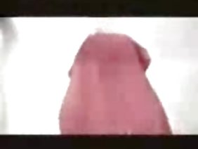 लेसन क्यूनिलिंगस के लिए एक दोस्त के चेहरे पर बैठ गया