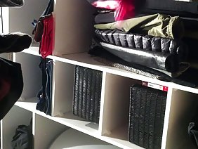 अनुभवी समलैंगिक ने कास्टिंग पर युवा लड़की की कोशिश की