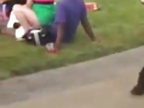 चंचल महिलाएं अपने पैरों पर कुंडली और अंगुलियों से प्रसन्न होती थीं