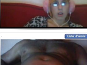 सुपरमैन बड़े कार्टून स्तन के साथ एक परीक्षण कुतिया को एक सदस्य के साथ एक ठोस पोल की तरह खड़ा करता है