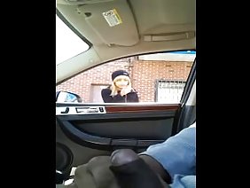 एक लड़की को गुदा में चोदता है और दूसरी को उसके मुँह में