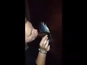 स्त्री रोग विशेषज्ञ समलैंगिक युवा श्यामला बिल्ली सेवित