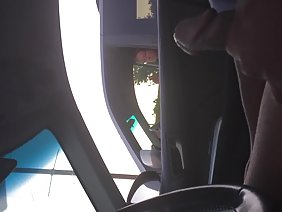 चॉकलेट प्रेमी उसे बिल्ली में स्वादिष्ट श्यामला fucks