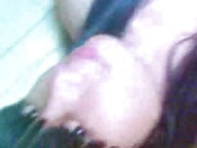 कैम पर मोटी हस्तमैथुन बिल्ली