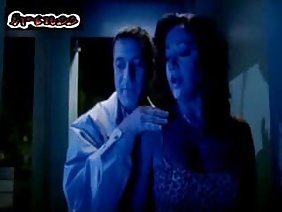 मुँह में अपने प्रेमी की एक लंबी डिक लेता है