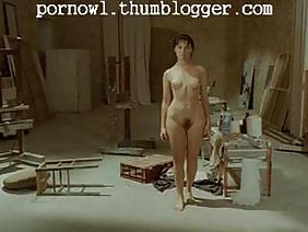 एक गधे में कमबख्त एक सौंदर्य और दूसरा उसके मुंह में देता है