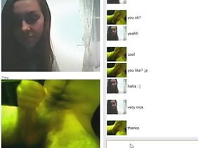 बाप ने बेटी को चोदा जबकि दूसरी बेटी को नींद आ गई