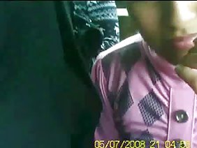 सेक्सी नीचे पहनने के कपड़ा में श्यामला डिक बेकार है, बड़े स्तन उजागर