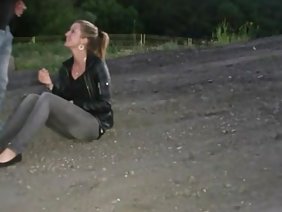 एक आसान मुंडाटो की मुंडा चूत के साथ विडियो लेने से नहीं